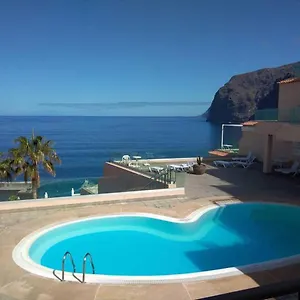 Apartment 409 Gigantes, Acantilado de los Gigantes